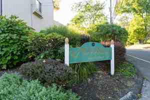 featured image of 19 Woodway Rd #14