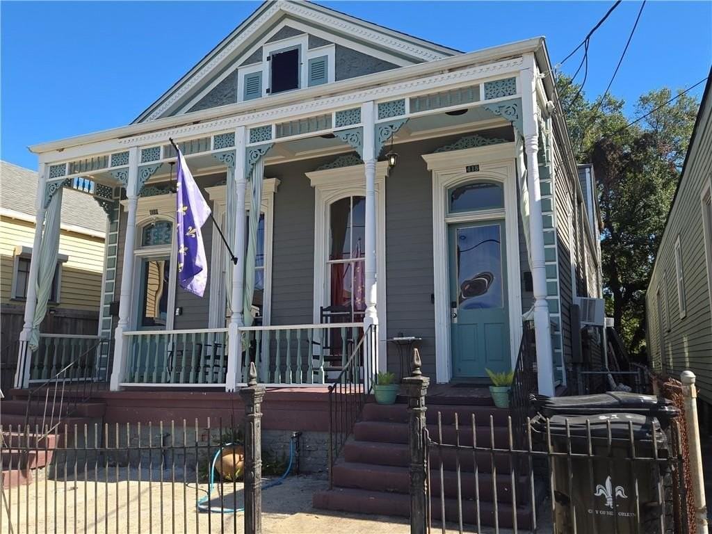 418 S Gayoso St - Photo 2 of 17