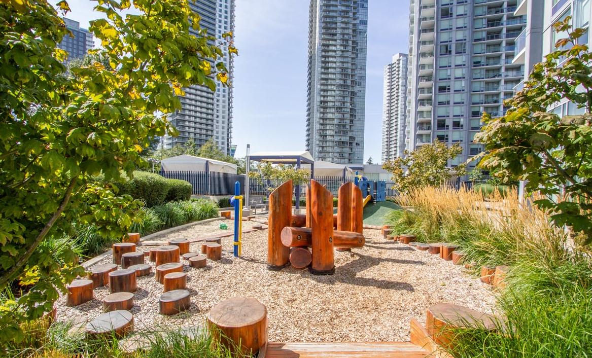 13750 100 Avenue #901 - Photo 6 of 11