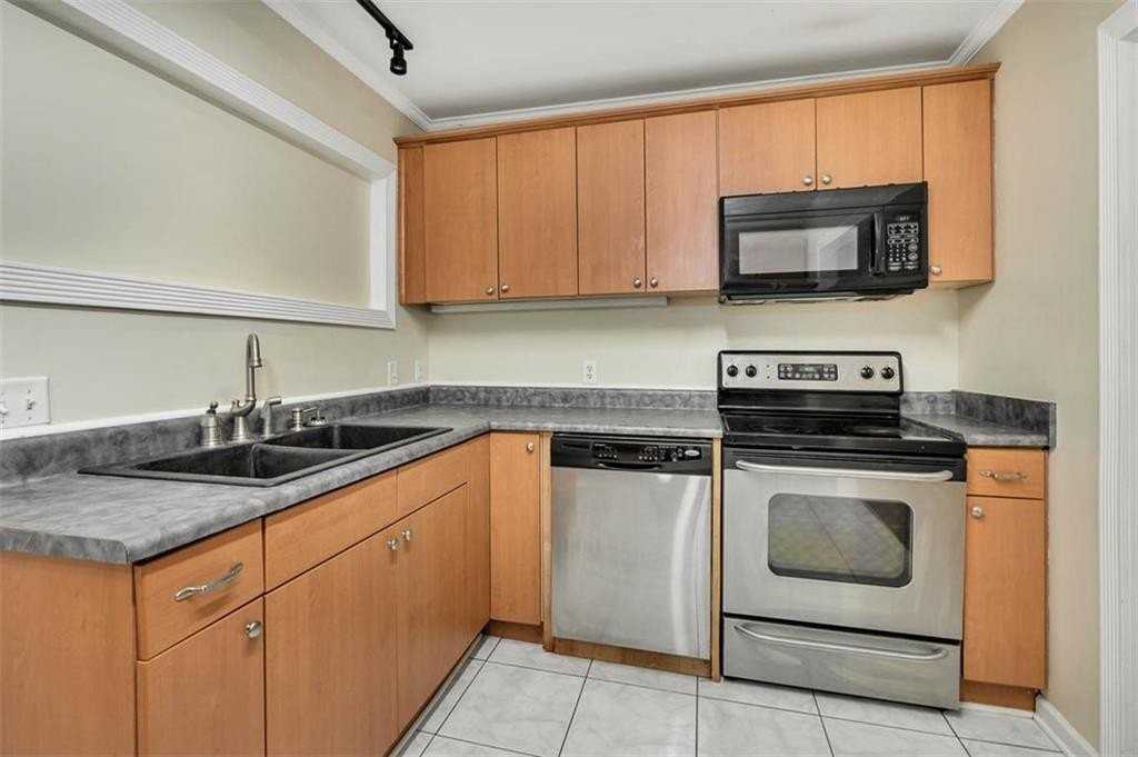 2908 Mimosa Rd - Photo 7 of 24