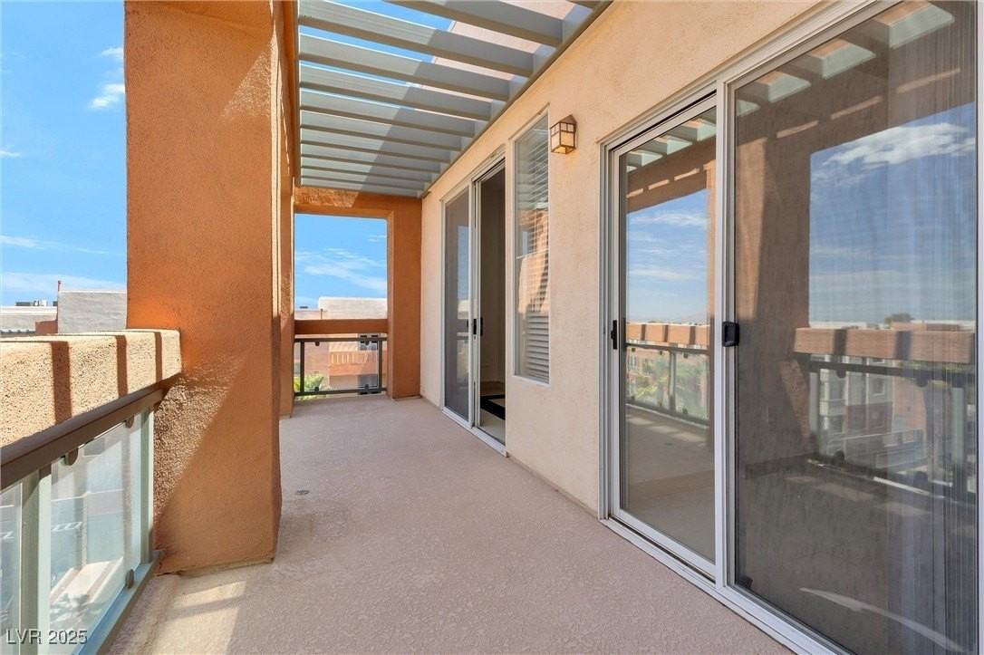 63 E Agate Ave #502 - Photo 5 of 17