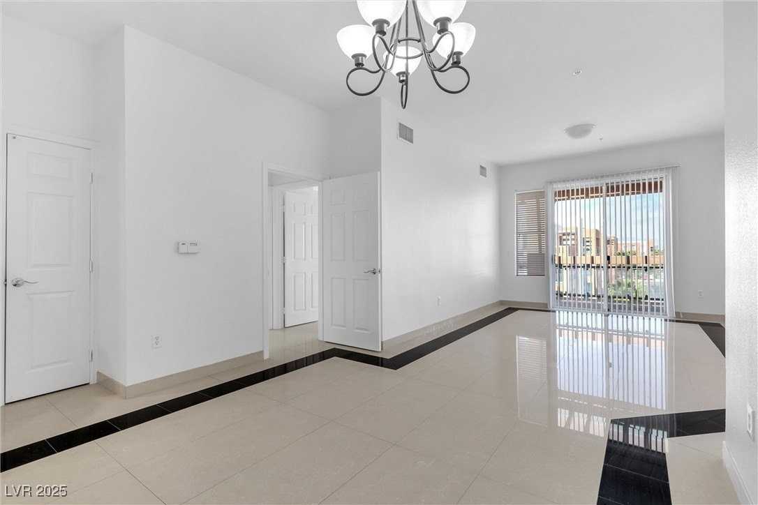 63 E Agate Ave #502 - Photo 7 of 17