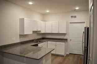 29330 Towne Center Cir Unit 02-23abf - Photo 1 of 1