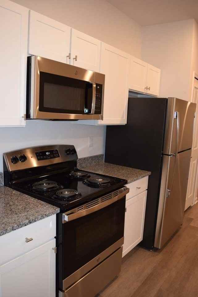 29330 Towne Center Cir Unit 02-23abf #02-23ABF - Photo 5 of 9