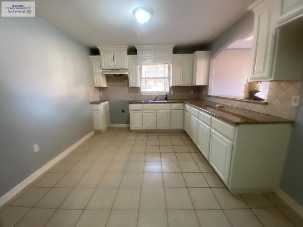 6661 Garden Woods Ave #B - Photo 2 of 15