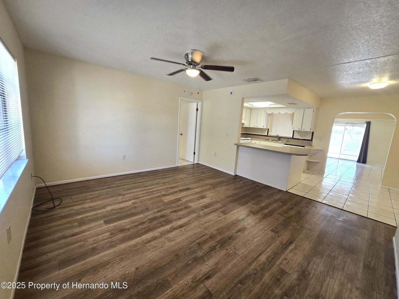 3251 Windbrook Ave - Photo 5 of 31