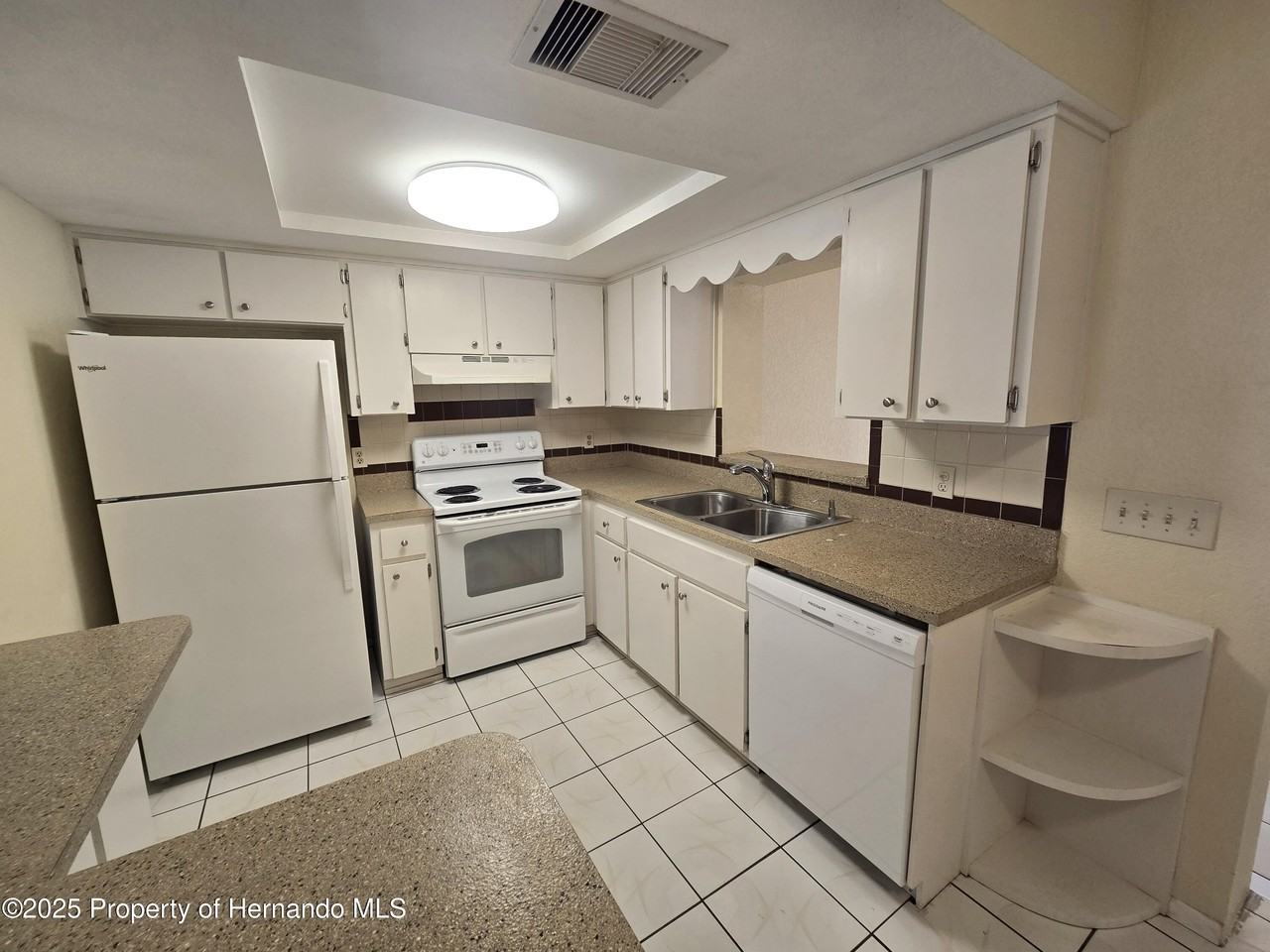 3251 Windbrook Ave - Photo 7 of 31