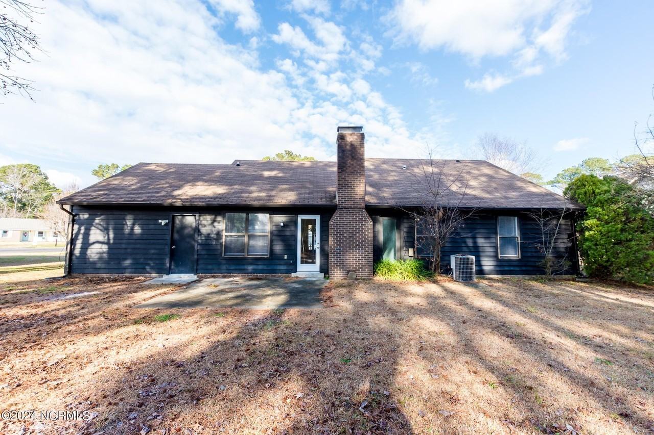 111 Cherrywood Ct - Photo 5 of 42