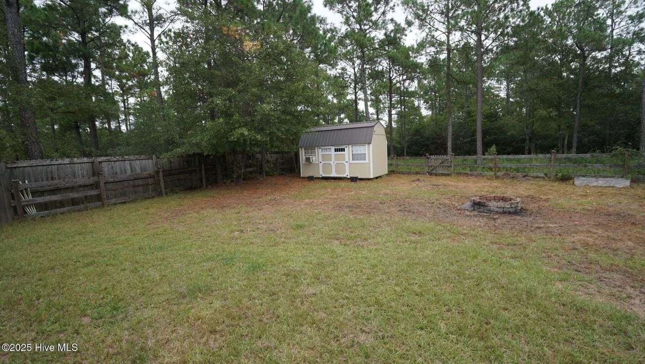 412 Ridgeway Drive - Photo 6 of 32