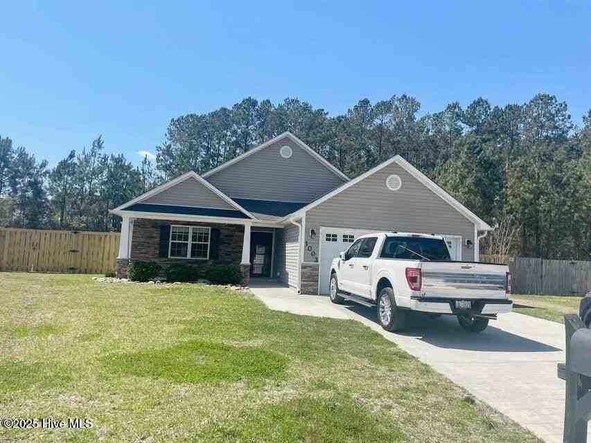 1003 Summerfield Ct - Photo 2 of 28