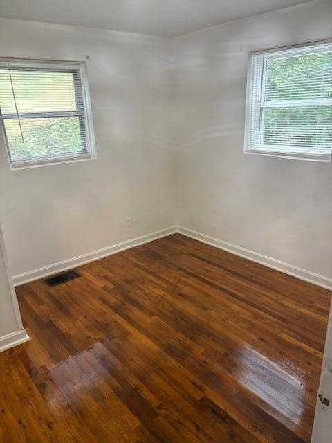 Carver Ave Ne - Photo 7 of 14