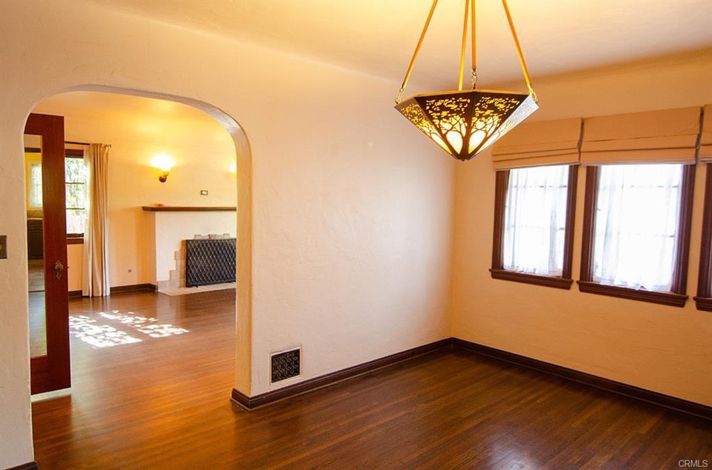 1720 Paloma St - Photo 3 of 8