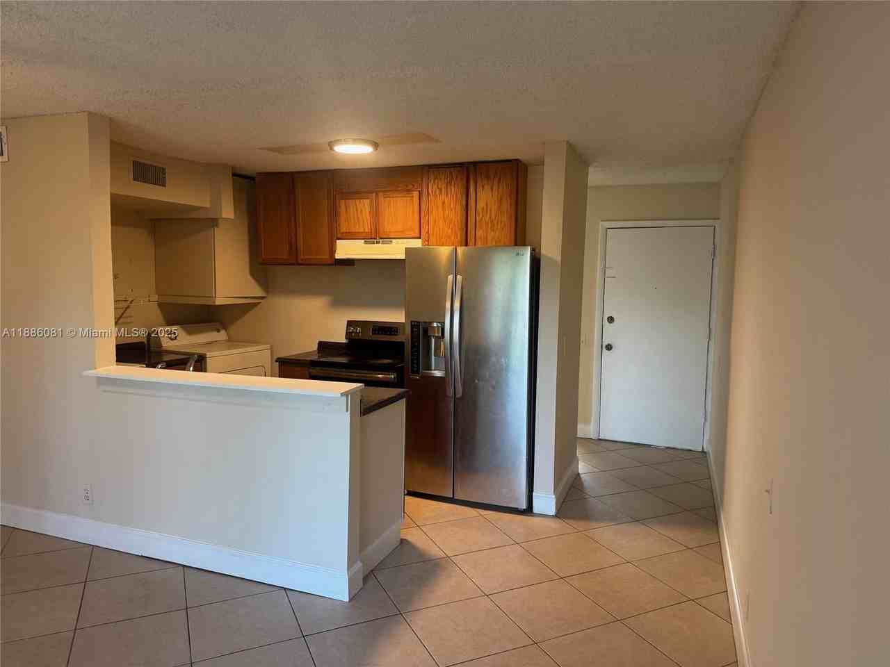 4519 Treehouse Ln #G - Photo 4 of 14