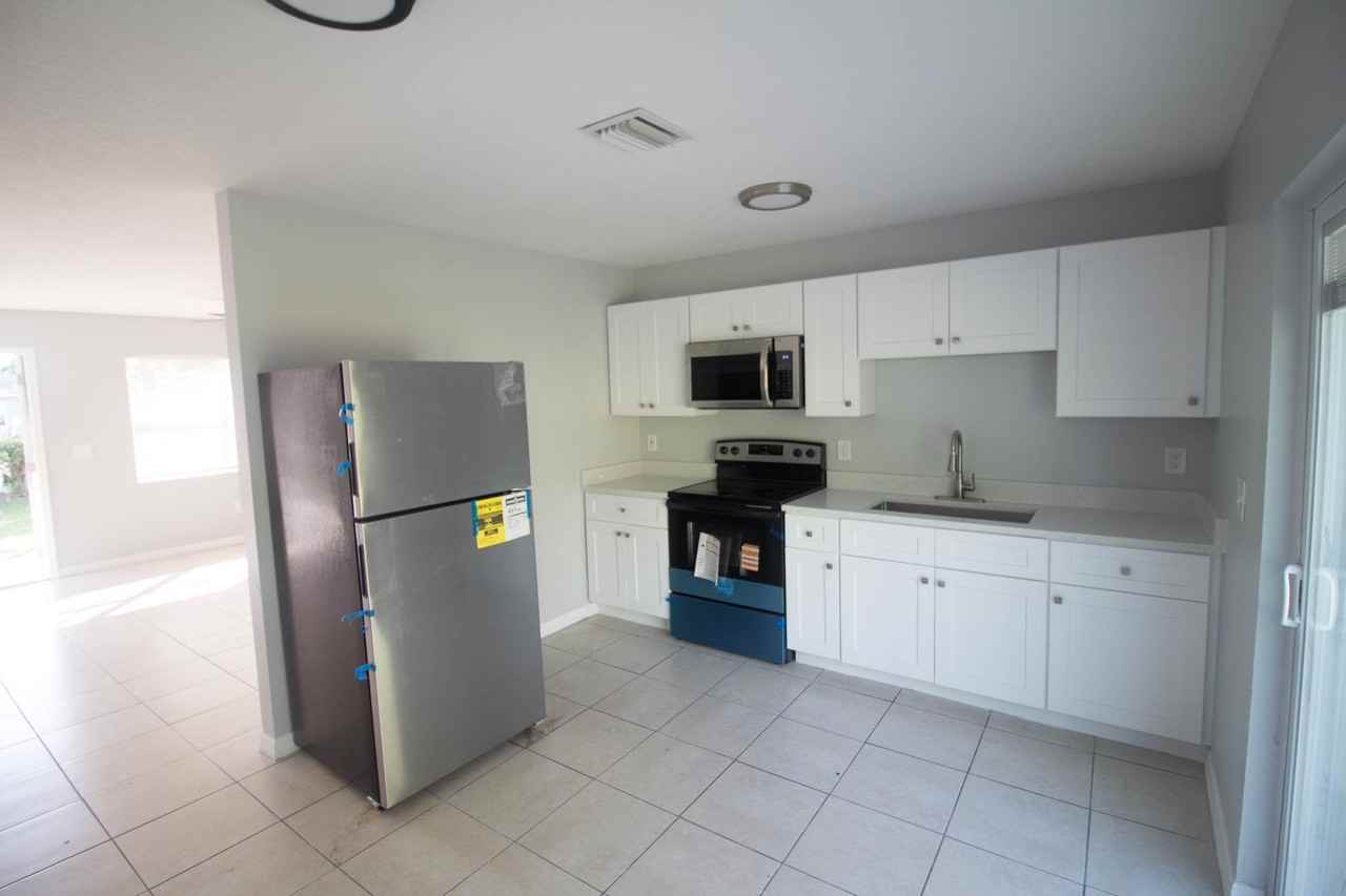 4563 Coconut Road - Photo 6 of 15