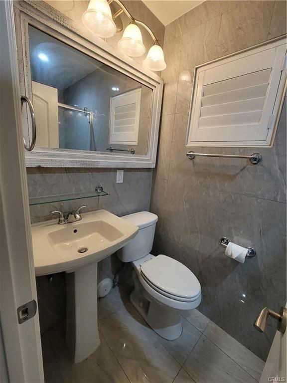 8011 Sterling Dr - Photo 6 of 8