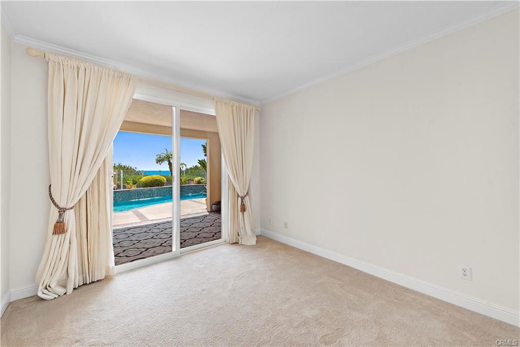 28 Coral Reef - Photo 3 of 8