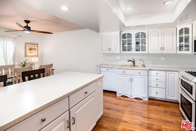 27003 Rio Prado Dr - Photo 3 of 8