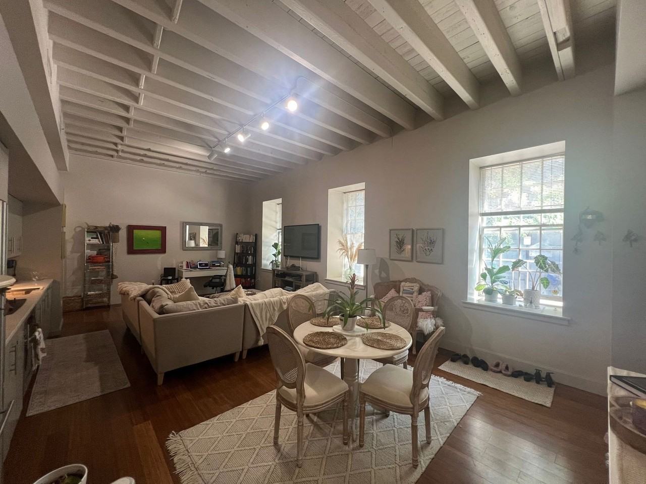 33 3rd Ave #U5B - Photo 5 of 8