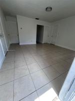 featured image of 2780 Nw 14th St #2