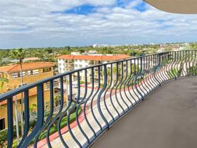 8877 Collins Ave #604 - Photo 1 of 1