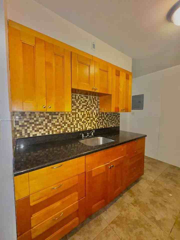 1450 Northeast 171st Street #101B - Photo 7 of 8