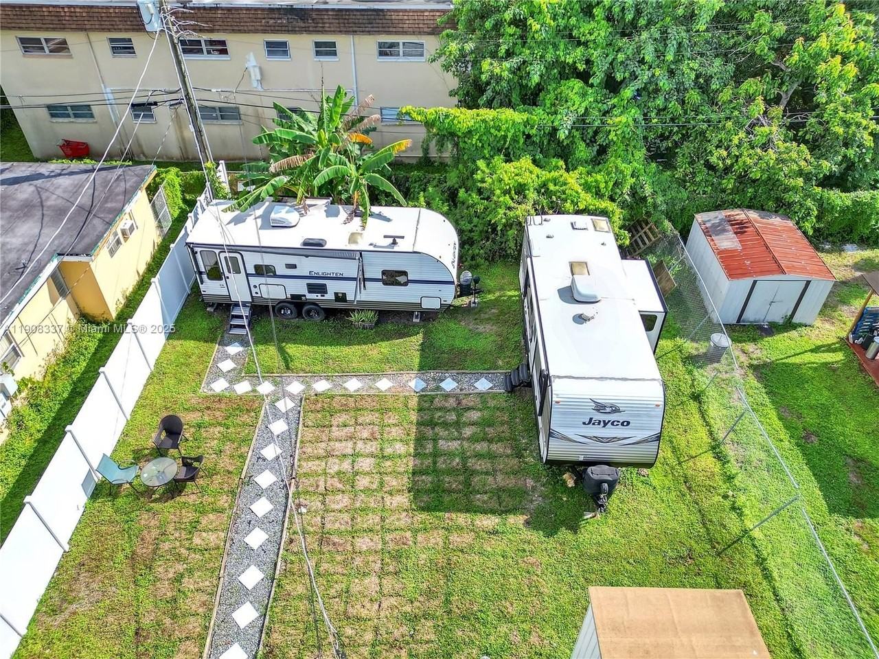 6036 Polk St #4 - Photo 5 of 26