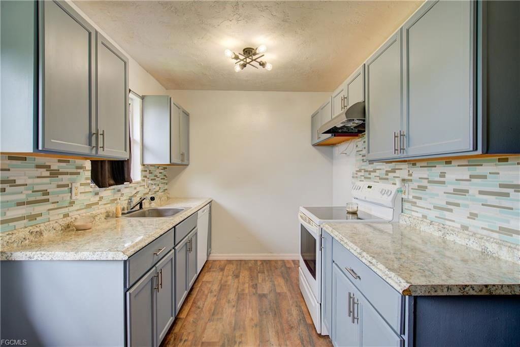 3701 21st St Sw - Photo 3 of 8
