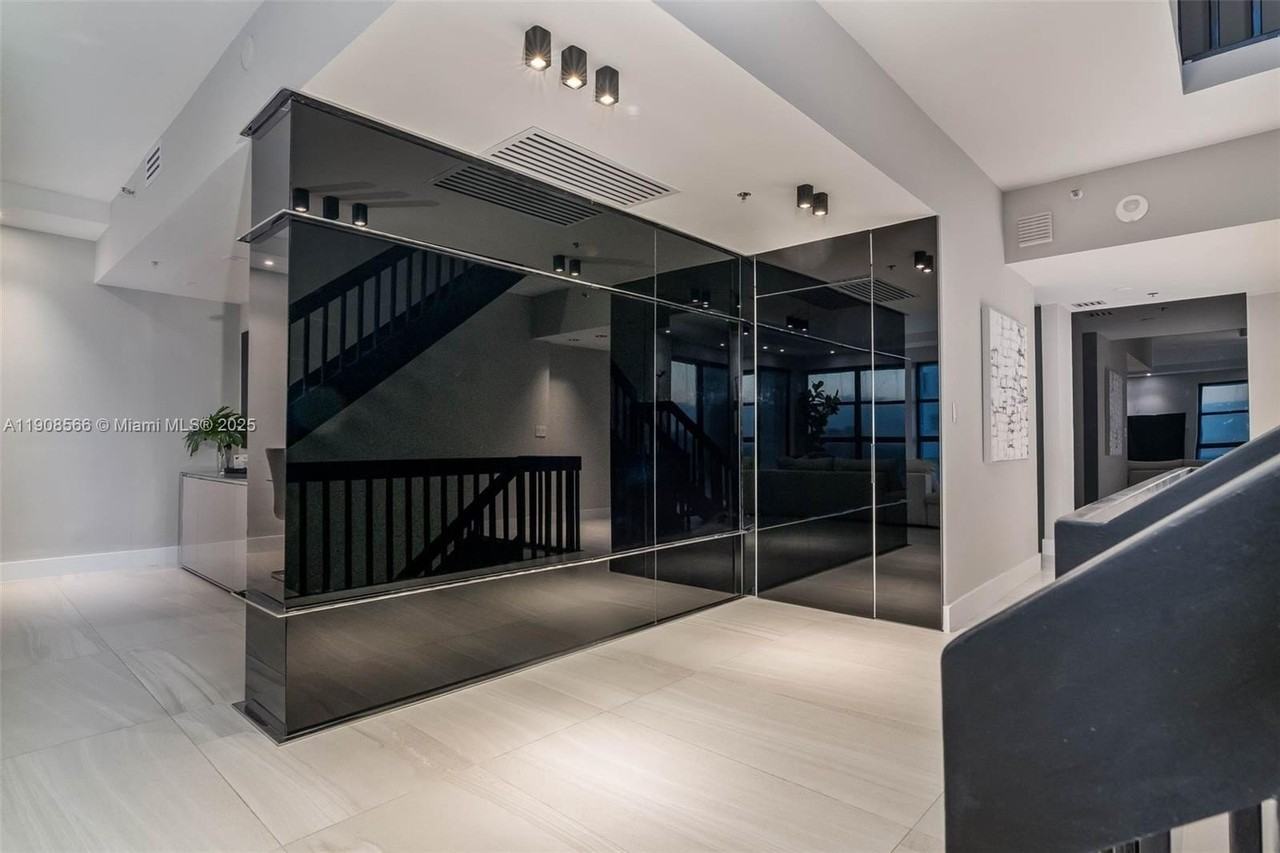 20355 Ne 34th Ct #2728 - Photo 2 of 34