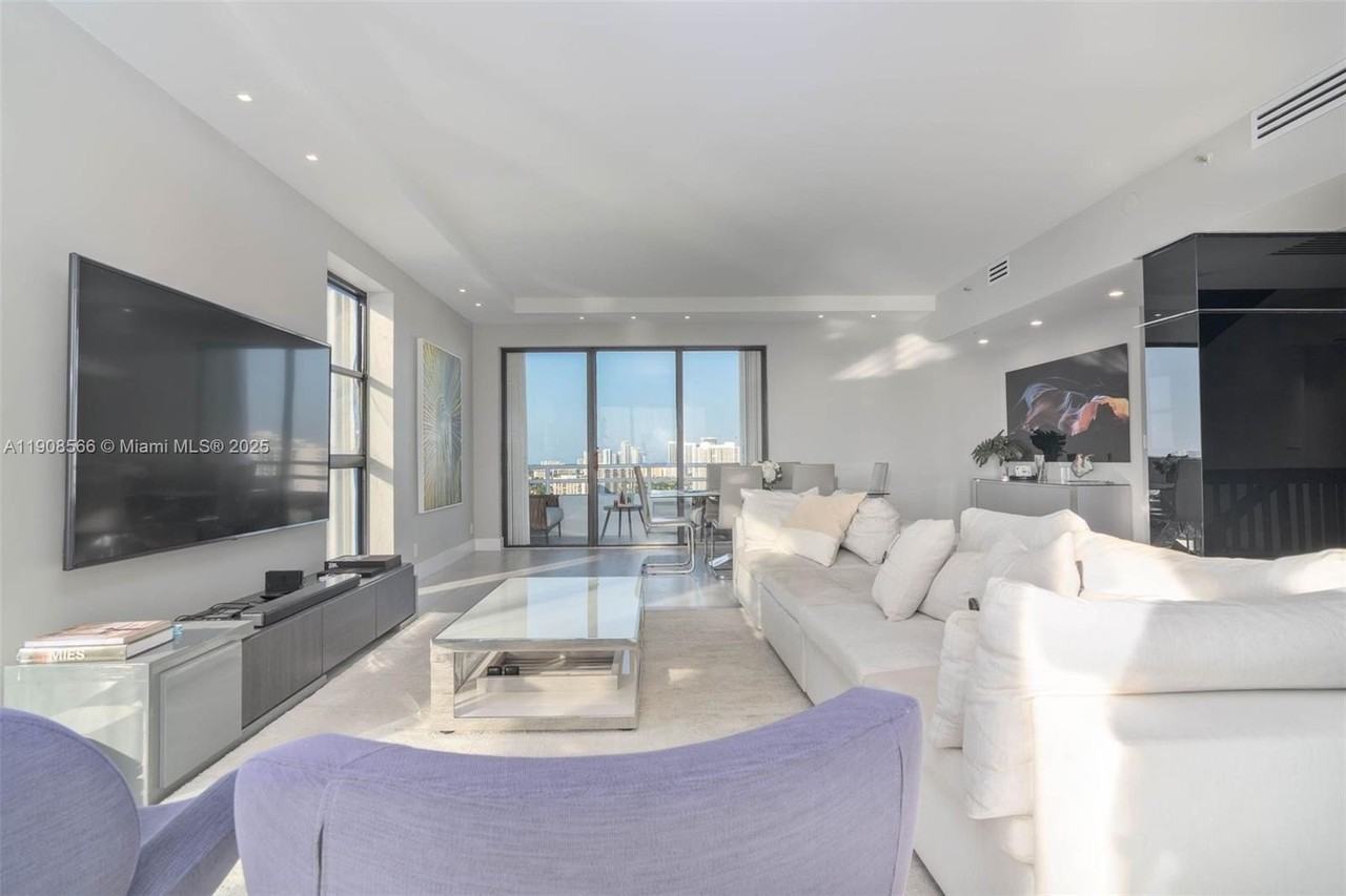 20355 Ne 34th Ct #2728 - Photo 7 of 34