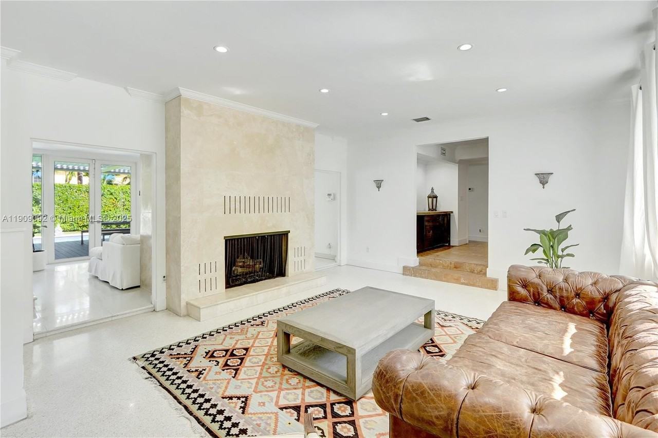 1125 Northeast 91st Terrace - Photo 5 of 24