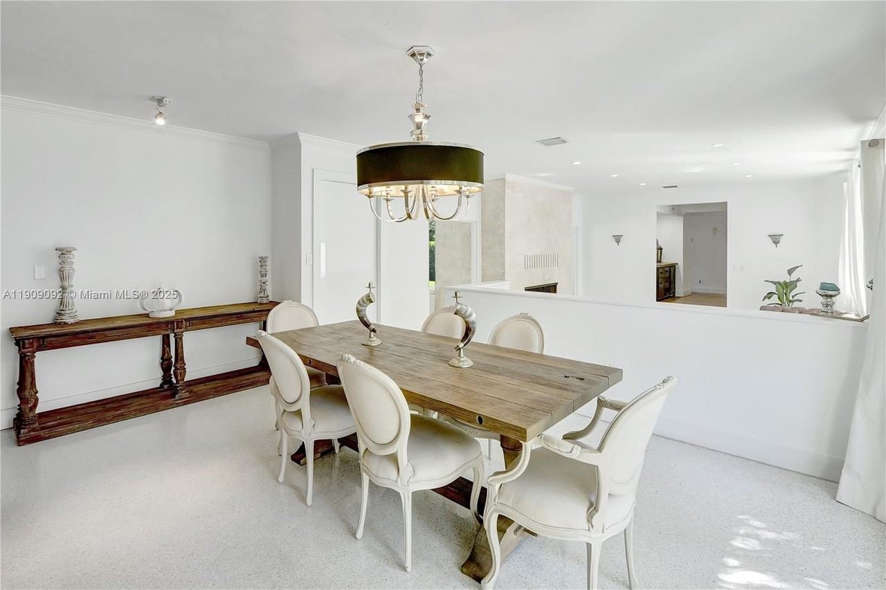 1125 Northeast 91st Terrace - Photo 6 of 24