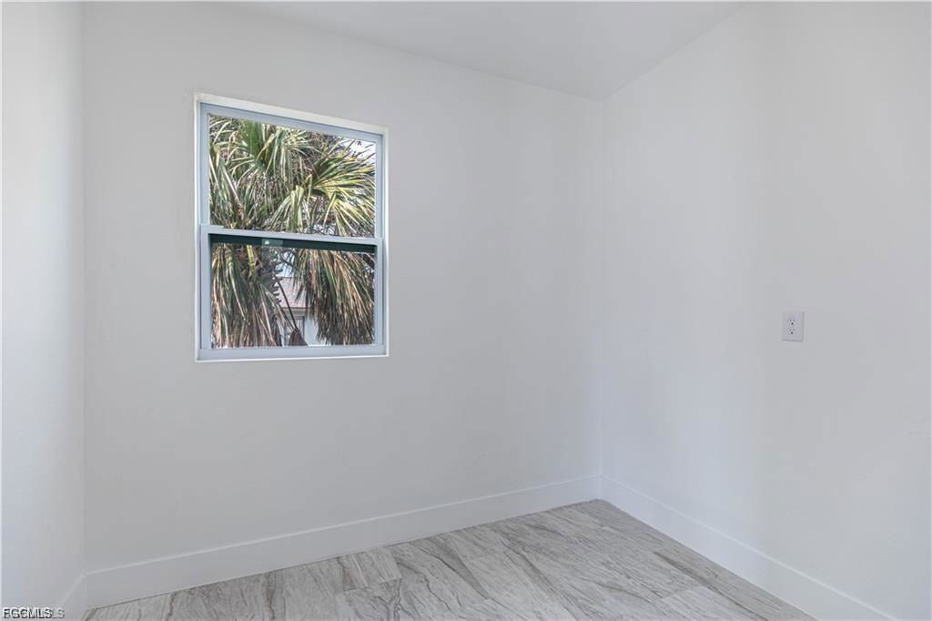 3820 Embers Pkwy W - Photo 6 of 8