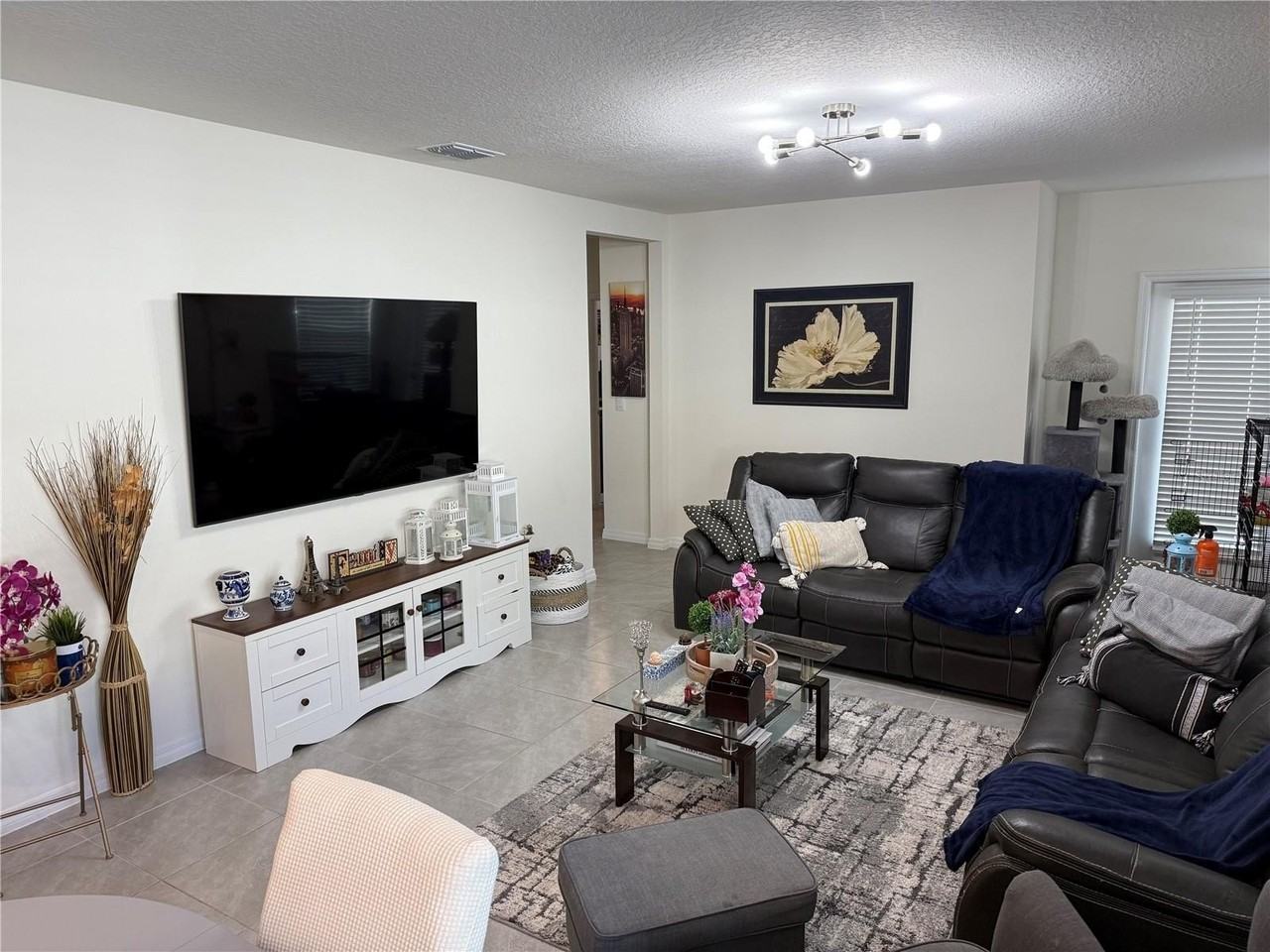 2606 Angel Falls Drive - Photo 6 of 34