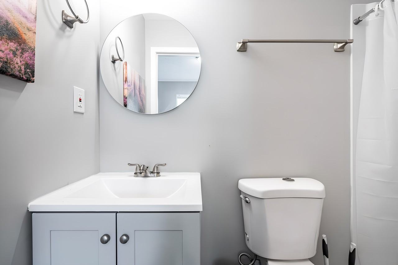 Channing Dr - Photo 3 of 12