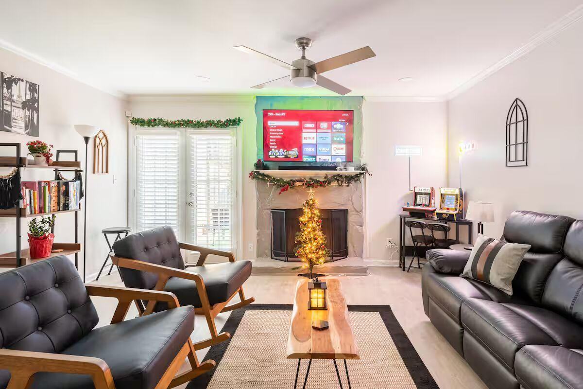 Baker Ct - Photo 6 of 17