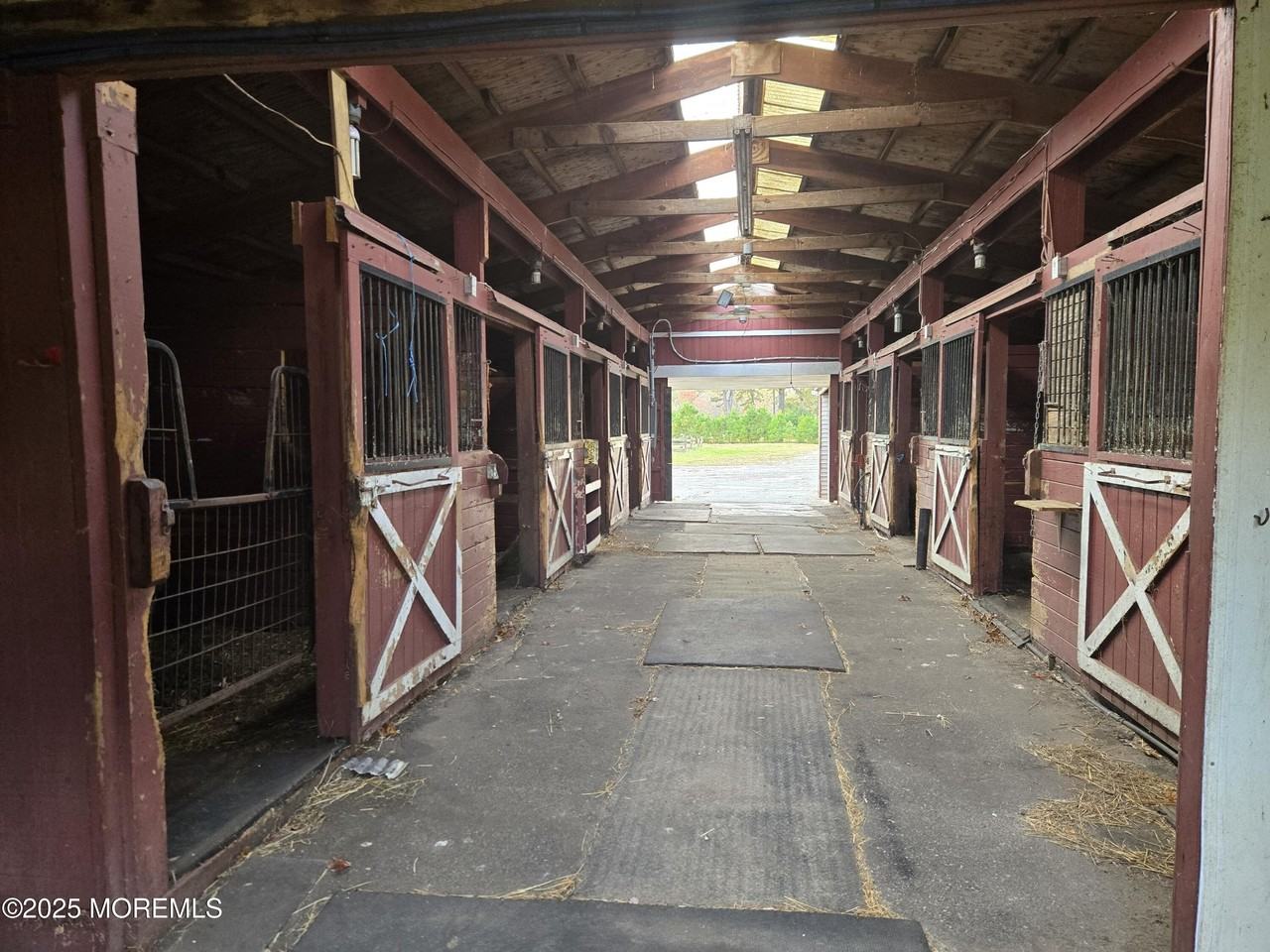 300 Toms River Road - Photo 4 of 16