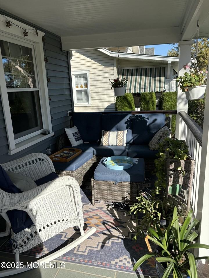 414 Washington Ave - Photo 3 of 19