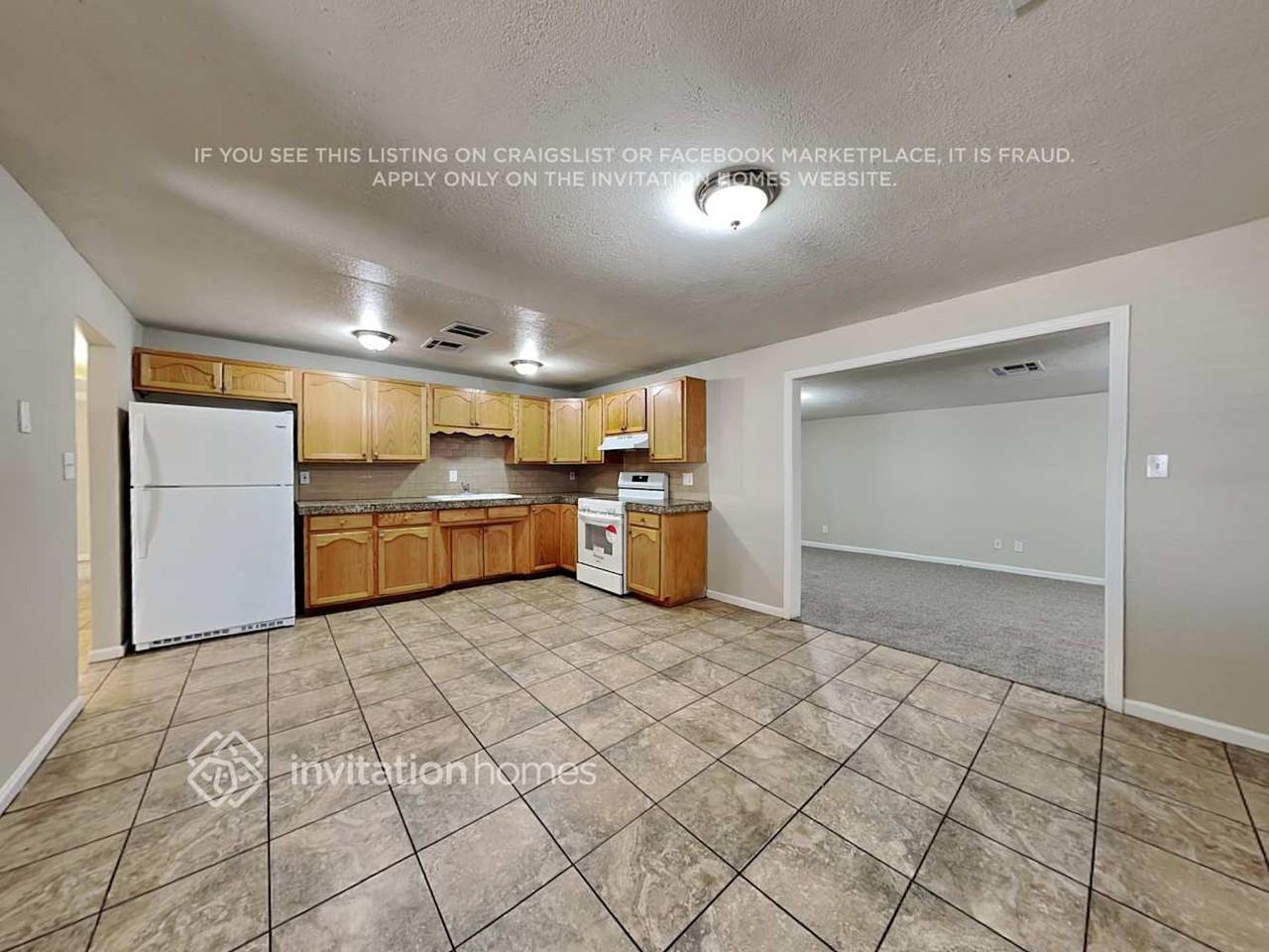 4102 N 71st Ln - Photo 7 of 18