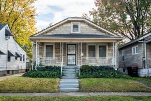 featured image of 614 East Brandeis Avenue