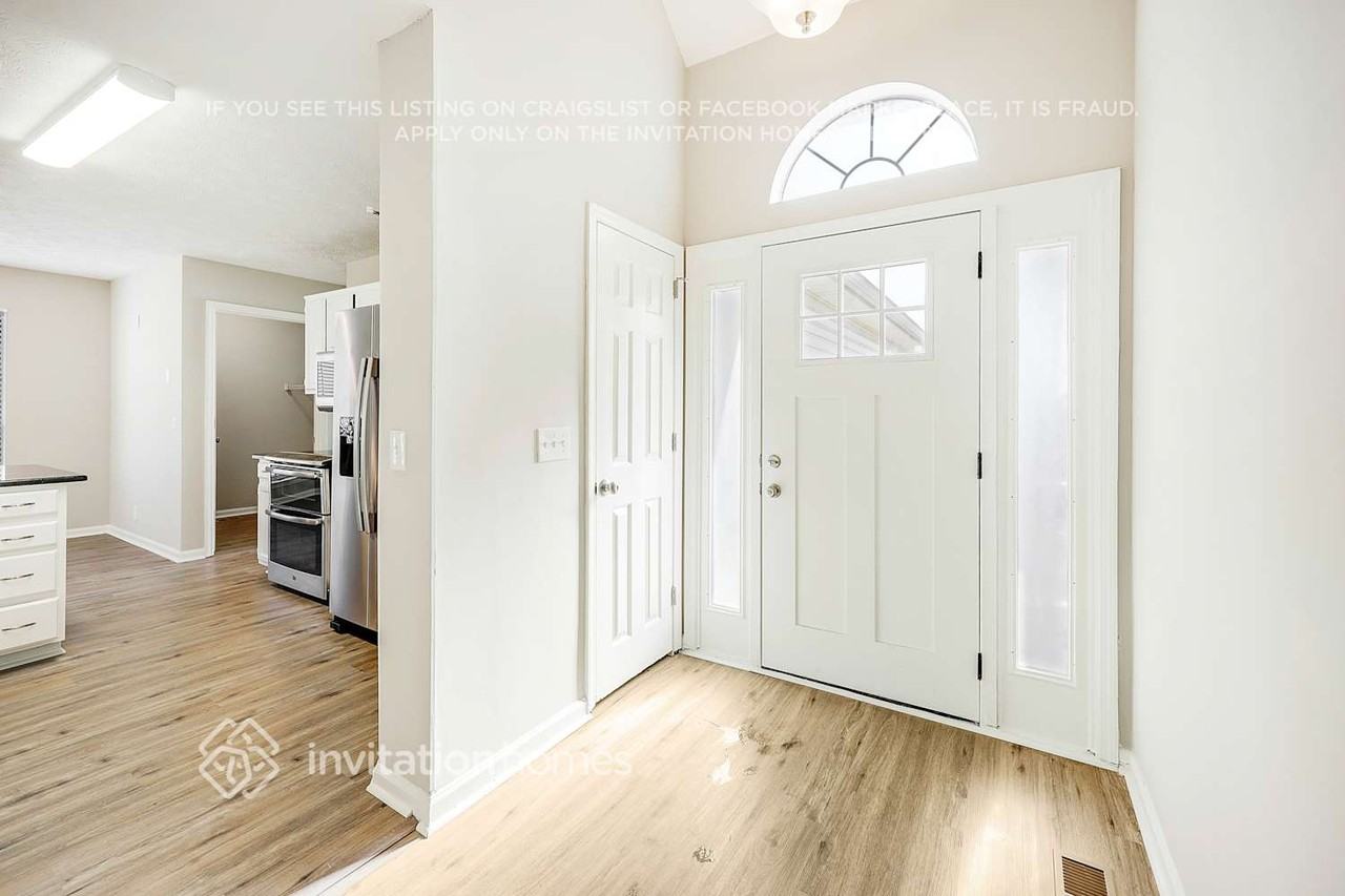 5512 Seesaw Road - Photo 5 of 30