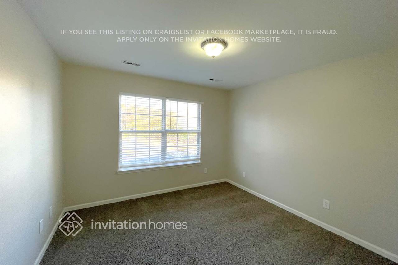 15501 Chowning Tavern Lane - Photo 6 of 12