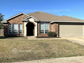 2612 Redwood St - Photo 1 of 1