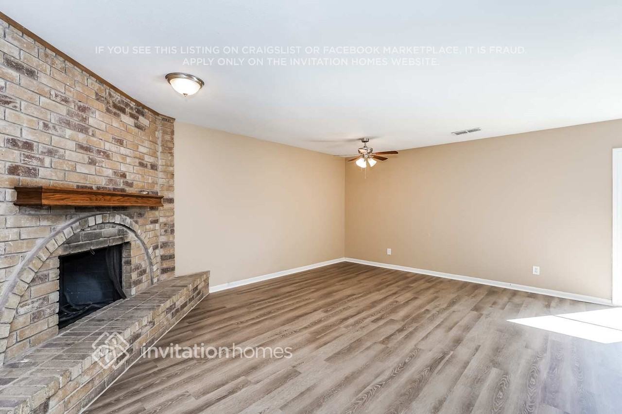 9518 Cutleaf Ct - Photo 3 of 17