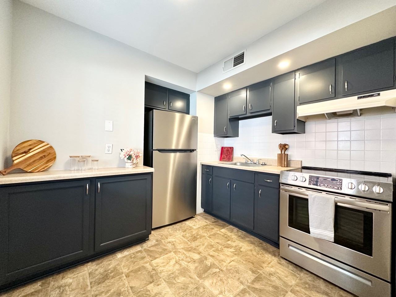 4117 Germania Avenue #1E - Photo 2 of 9