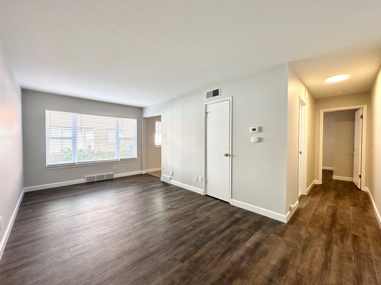 4117 Germania Avenue #1E - Photo 5 of 9