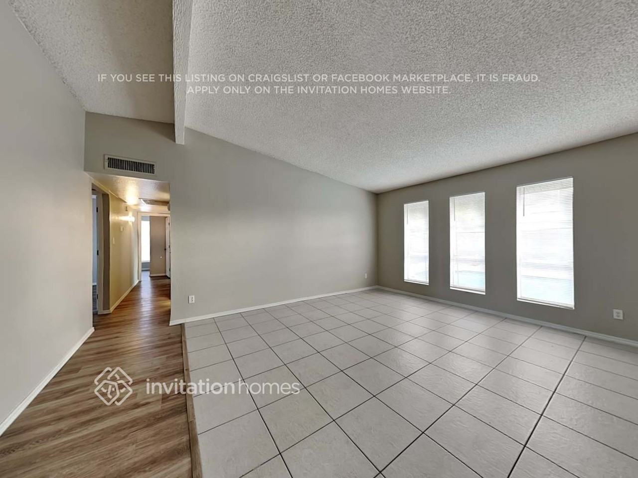 12603 North 37th Avenue - Photo 3 of 21