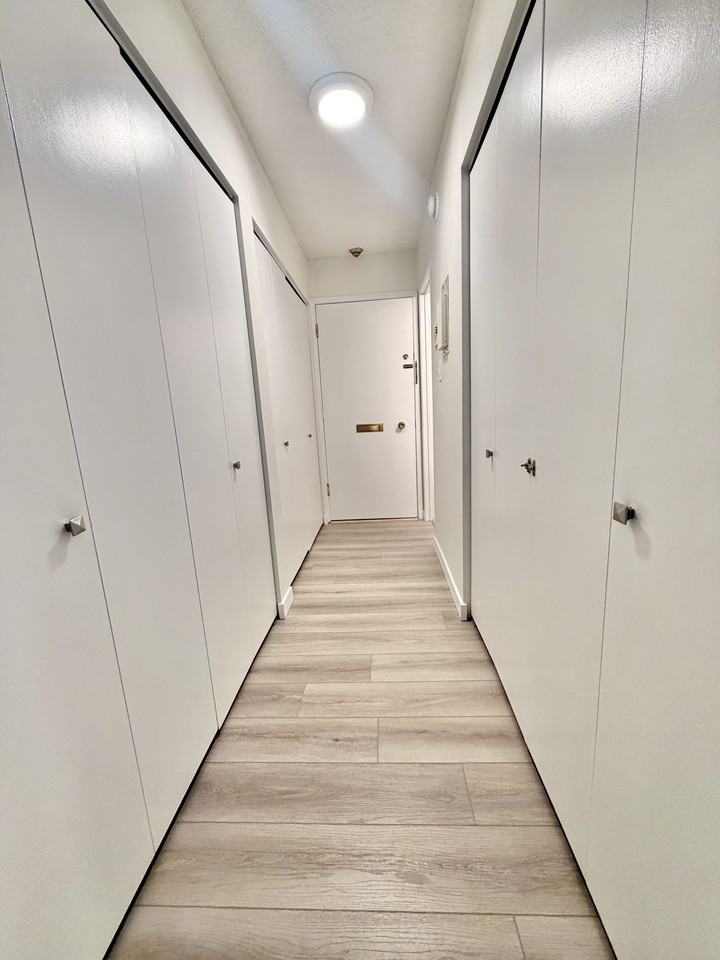 2233 West 3rd Avenue #107 - Photo 3 of 8