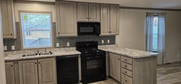 featured image of 855 W Jefferson St #189