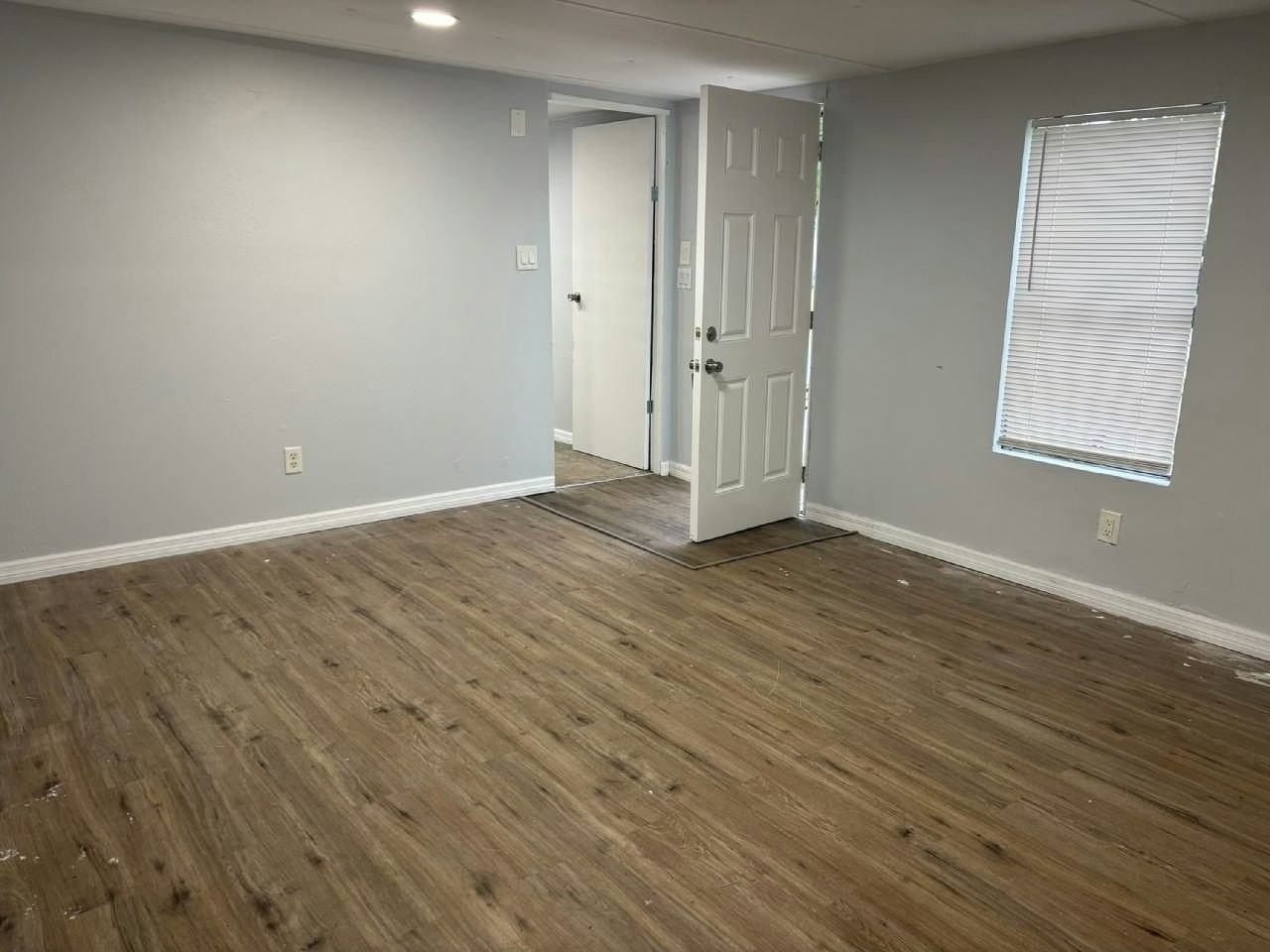 11240 N Northwood Dr #63 - Photo 2 of 9