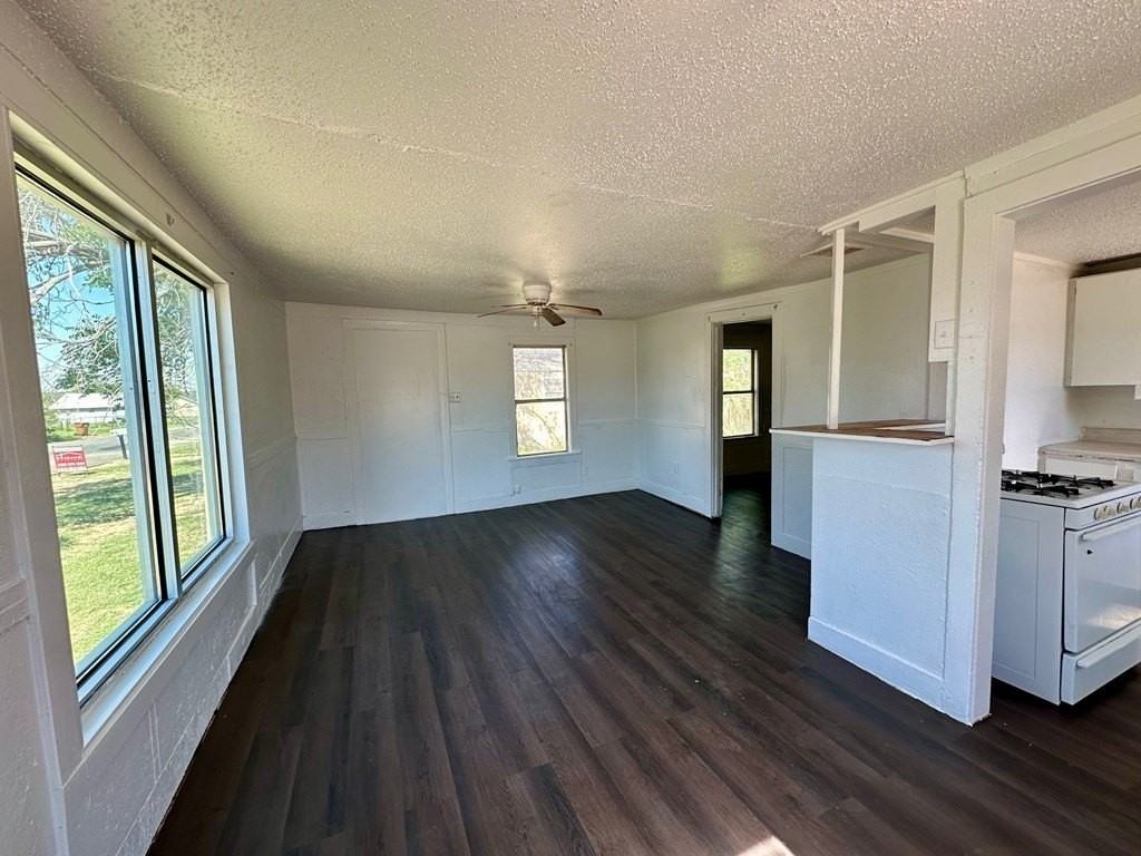 509 S Aylesford St - Photo 3 of 8